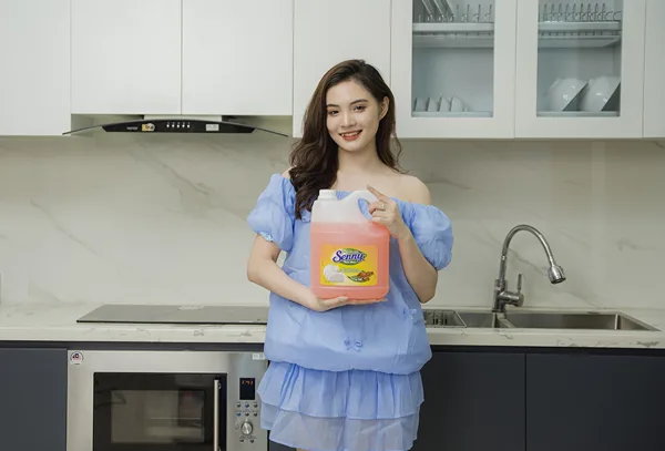 Tạm Biệt Mùi Tanh Khó Chịu – Chén Sạch Thơm Tự Nhiên Với Senny Quế